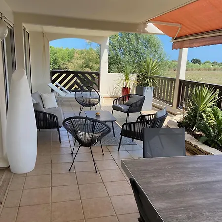 De Standing Avec Piscine Apartment *