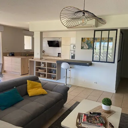 Apartment De Standing Avec Piscine *
